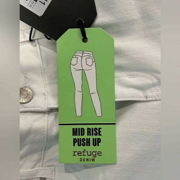 Women’s white jeans - Picture 3 of 4